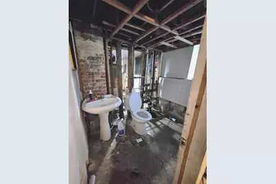 8940 S Parnell Avenue, Chicago, IL 60620 - Photo 11