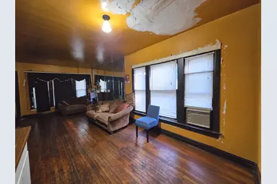 8940 S Parnell Avenue, Chicago, IL 60620 - Photo 3