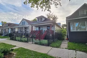 8940 S Parnell Ave, Chicago, IL 60620 - Photo 1