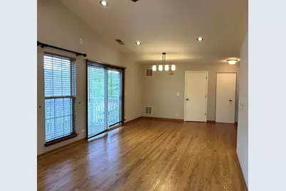 809 Spring Creek Court #A, Elk Grove Village, IL 60007 - Photo 3