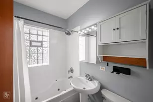 2546 W George St, Chicago, IL 60618 - Photo 7