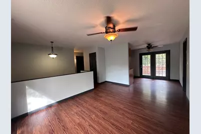 909 Sunset Ridge, Danville, IL 61832 - Photo 3