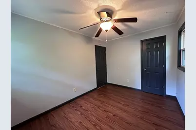 909 Sunset Ridge, Danville, IL 61832 - Photo 11