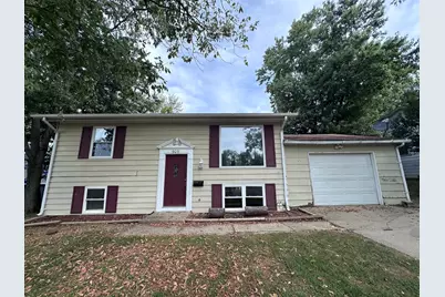909 Sunset Ridge, Danville, IL 61832 - Photo 1