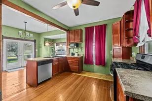 1203 W Lincoln Ave, Rochelle, IL 61068 - Photo 11