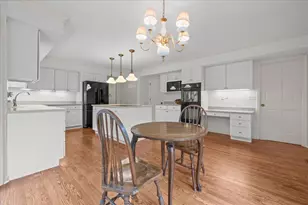 70 W Sandpiper Ln, Lake Forest, IL 60045 - Photo 13