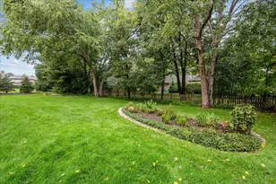 70 W Sandpiper Ln, Lake Forest, IL 60045 - Photo 33
