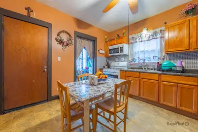 2135 N Latrobe Avenue, Chicago, IL 60639 - Photo 7