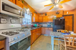 2135 N Latrobe Ave, Chicago, IL 60639 - Photo 9