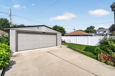 9628 S Utica Avenue, Evergreen Park, IL 60805 - Photo 23