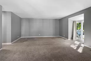 52 Whittington Course, Saint Charles, IL 60174 - Photo 13