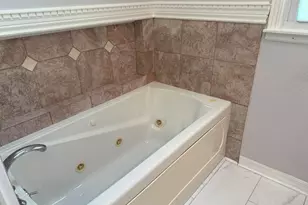 821 Timber Trail Dr, Naperville, IL 60565 - Photo 11