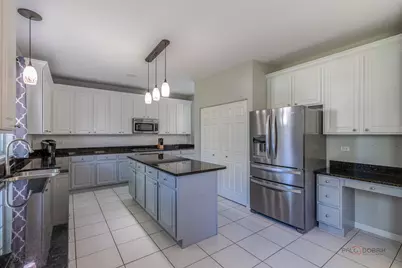 568 Crooked Stick Court, Vernon Hills, IL 60061 - Photo 11