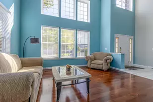 568 Crooked Stick Ct, Vernon Hills, IL 60061 - Photo 7