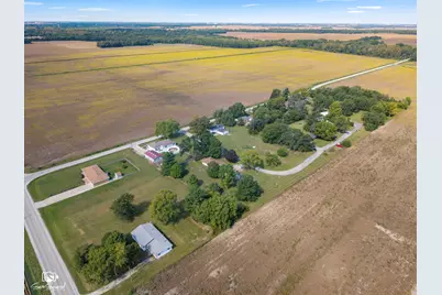 5808 E 3420S Road, Saint Anne, IL 60964 - Photo 37