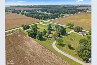 5808 E 3420S Road, Saint Anne, IL 60964 - Photo 33
