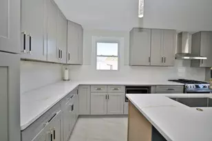2830 W Summerdale Ave, Chicago, IL 60625 - Photo 13