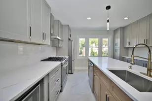 2830 W Summerdale Ave, Chicago, IL 60625 - Photo 17