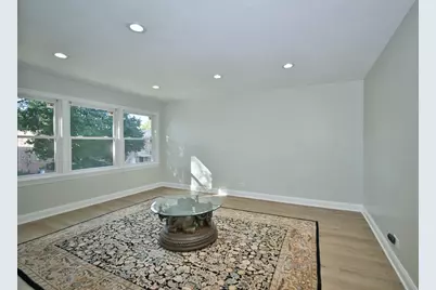 2830 W Summerdale Avenue #2, Chicago, IL 60625 - Photo 5