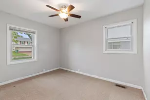 345 Hickory Ave, Romeoville, IL 60446 - Photo 11