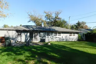 19020 Baker Ave, Country Club Hills, IL 60478 - Photo 5