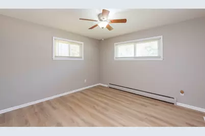 2701 Brnot Avenue, Waukegan, IL 60087 - Photo 13