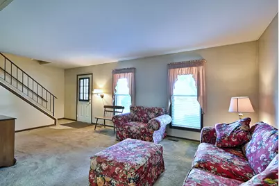 801 Pinebrook Drive, Lombard, IL 60148 - Photo 3
