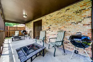 8504 S Calumet Ave, Chicago, IL 60619 - Photo 31