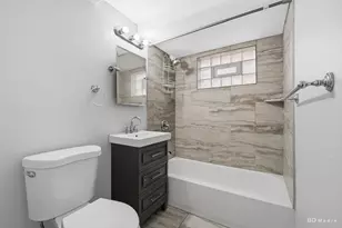 8504 S Calumet Ave, Chicago, IL 60619 - Photo 23
