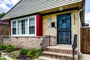 8504 S Calumet Ave, Chicago, IL 60619 - Photo 3