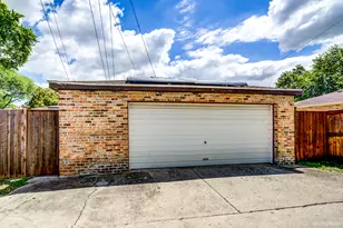 8504 S Calumet Ave, Chicago, IL 60619 - Photo 33
