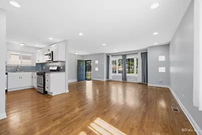 8504 S Calumet Avenue, Chicago, IL 60619 - Photo 9