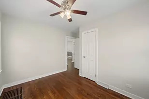 11325 S Avenue H, Chicago, IL 60617 - Photo 21