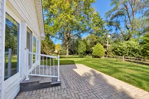 911 Glenwood Ln, Glenview, IL 60025 - Photo 33