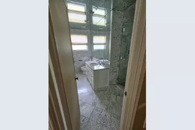 8634 Drake Avenue, Skokie, IL 60076 - Photo 7