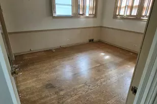 8634 Drake Ave, Skokie, IL 60076 - Photo 9