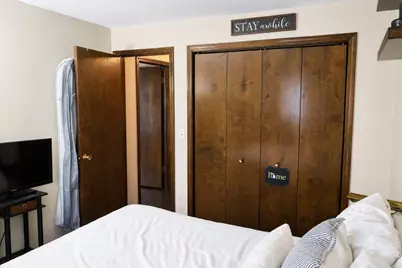 1302 E Washington Street #B1, Des Plaines, IL 60016 - Photo 23