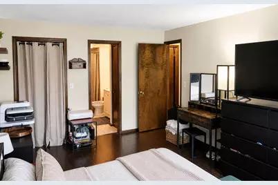 1302 E Washington Street #B1, Des Plaines, IL 60016 - Photo 29