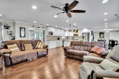 5613 Howard Avenue, La Grange Highlands, IL 60525 - Photo 21