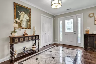5613 Howard Avenue, La Grange Highlands, IL 60525 - Photo 5
