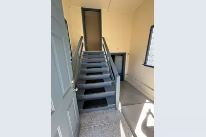 10653 S Mackinaw Avenue, Chicago, IL 60617 - Photo 15