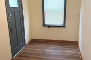 10653 S Mackinaw Ave, Chicago, IL 60617 - Photo 9