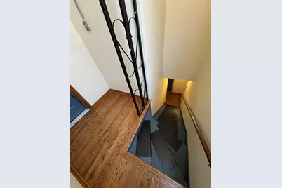 10653 S Mackinaw Avenue, Chicago, IL 60617 - Photo 11