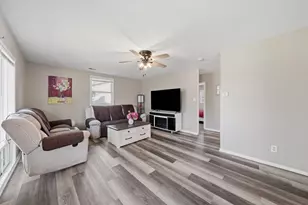 2112 219th St, Sauk Village, IL 60411 - Photo 11