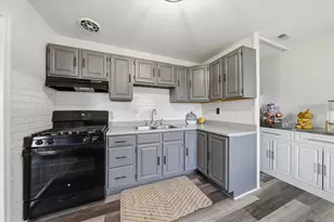 2112 219th St, Sauk Village, IL 60411 - Photo 5