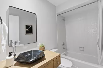 4568 Lindenwood Lane, Northbrook, IL 60062 - Photo 9