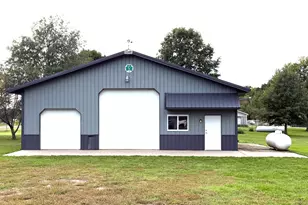 21408 Lincoln Rd, Sterling, IL 61081 - Photo 3