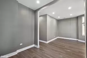 631 N Monticello Ave, Chicago, IL 60624 - Photo 27