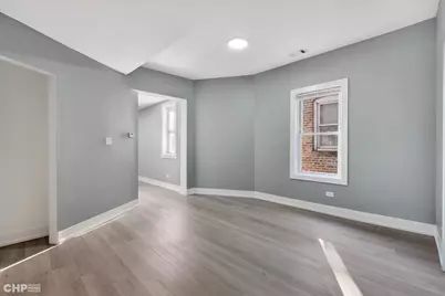 631 N Monticello Avenue, Chicago, IL 60624 - Photo 31