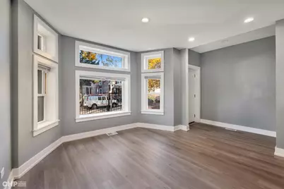 631 N Monticello Avenue, Chicago, IL 60624 - Photo 13